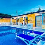 Villa Saribelen Village Luxury - 1452
