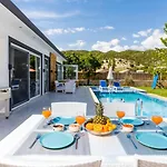 Villa Saribelen Village Luxury - 1452